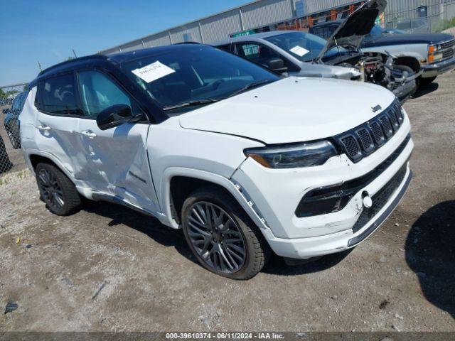  Salvage Jeep Compass