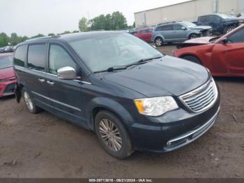  Salvage Chrysler Town & Country