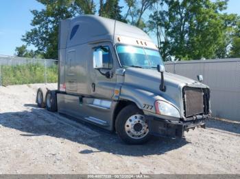  Salvage Freightliner Cascadia 125