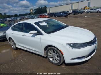  Salvage Chrysler 200