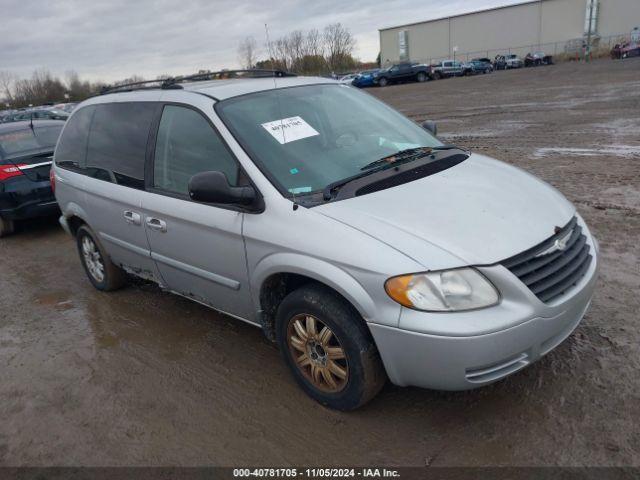  Salvage Chrysler Town & Country