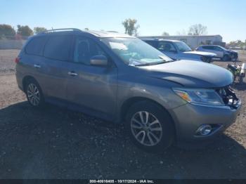  Salvage Nissan Pathfinder