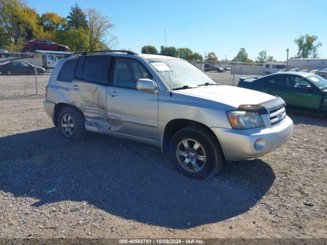  Salvage Toyota Highlander