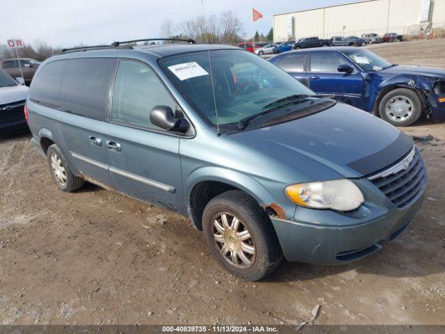  Salvage Chrysler Town & Country