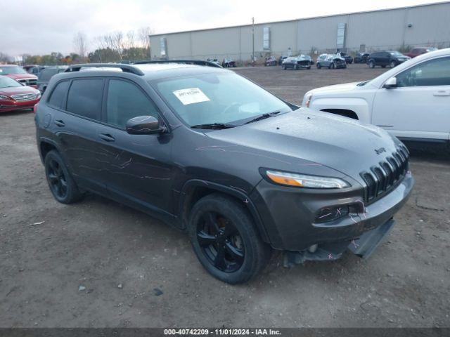  Salvage Jeep Cherokee