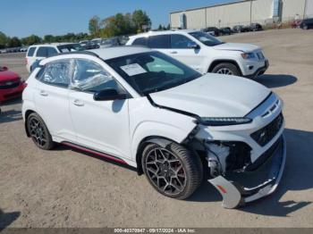  Salvage Hyundai KONA