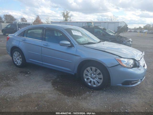  Salvage Chrysler 200