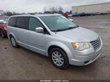  Salvage Chrysler Town & Country