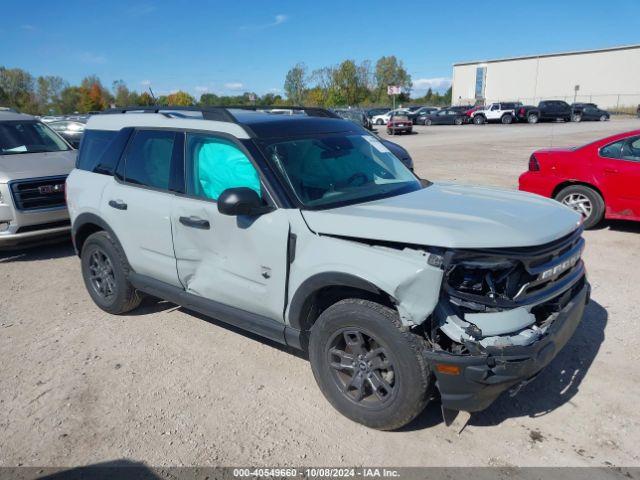  Salvage Ford Bronco