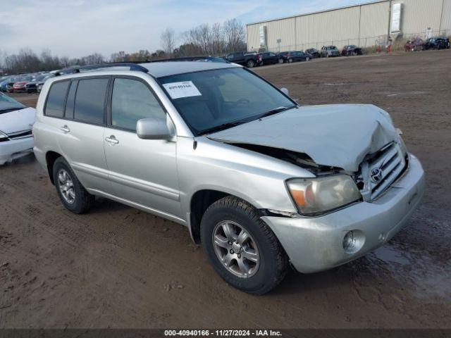  Salvage Toyota Highlander