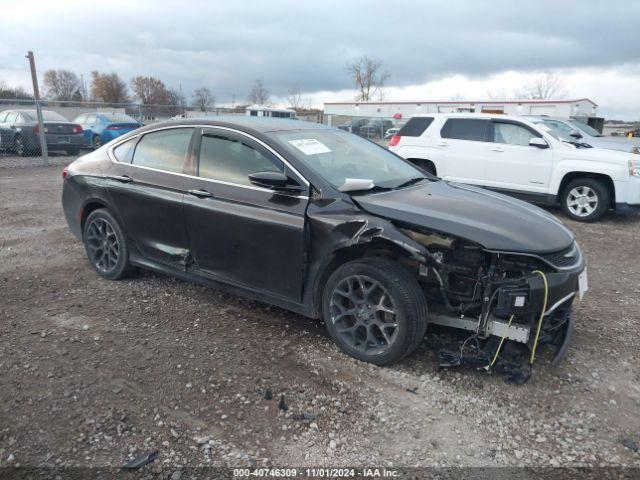  Salvage Chrysler 200