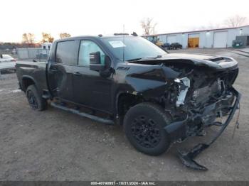  Salvage Chevrolet Silverado 2500