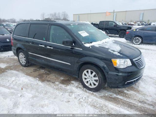  Salvage Chrysler Town & Country