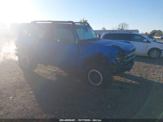  Salvage Ford Bronco