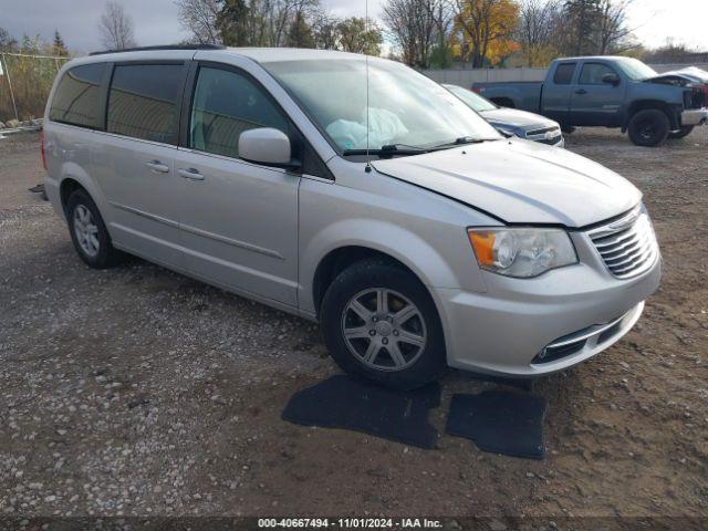  Salvage Chrysler Town & Country