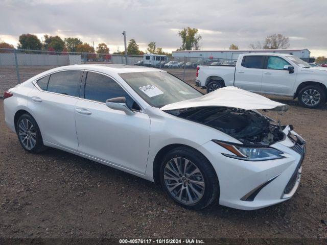  Salvage Lexus Es