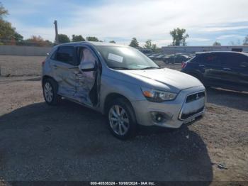  Salvage Mitsubishi Outlander