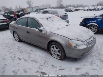  Salvage Nissan Altima