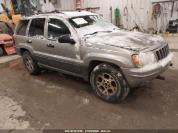  Salvage Jeep Grand Cherokee