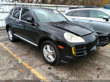  Salvage Porsche Cayenne