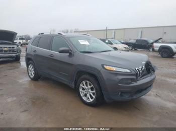  Salvage Jeep Cherokee