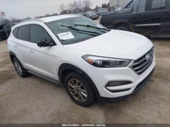  Salvage Hyundai TUCSON