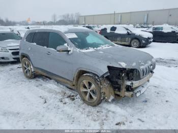  Salvage Jeep Cherokee