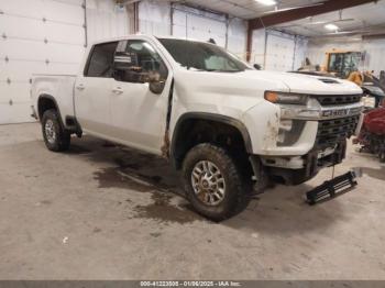  Salvage Chevrolet Silverado 2500