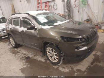  Salvage Jeep Cherokee