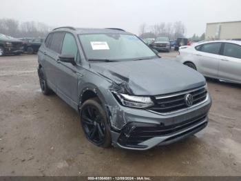  Salvage Volkswagen Tiguan