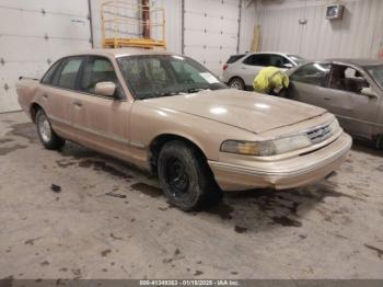  Salvage Ford Crown Victoria