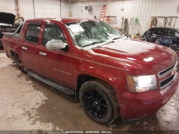  Salvage Chevrolet Avalanche 1500