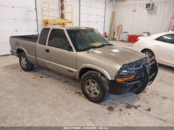  Salvage Chevrolet S-10