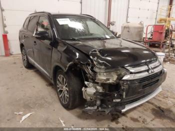  Salvage Mitsubishi Outlander