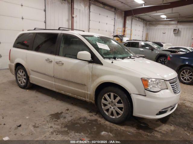  Salvage Chrysler Town & Country