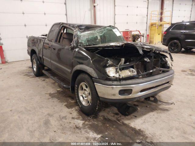  Salvage Toyota Tundra