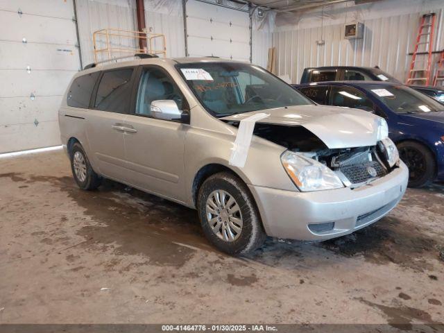  Salvage Kia Sedona