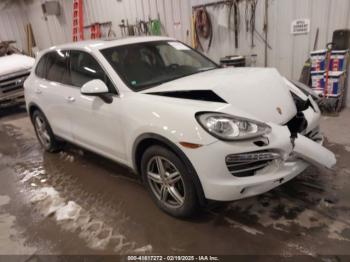  Salvage Porsche Cayenne