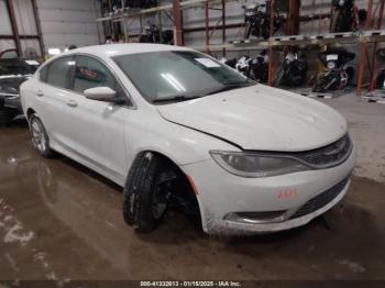  Salvage Chrysler 200