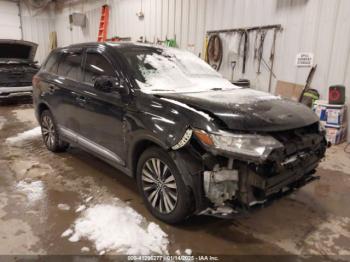  Salvage Mitsubishi Outlander