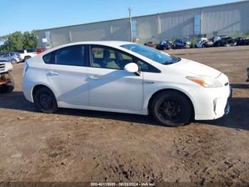  Salvage Toyota Prius