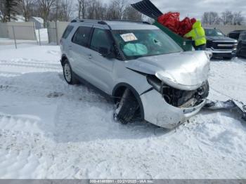  Salvage Ford Explorer
