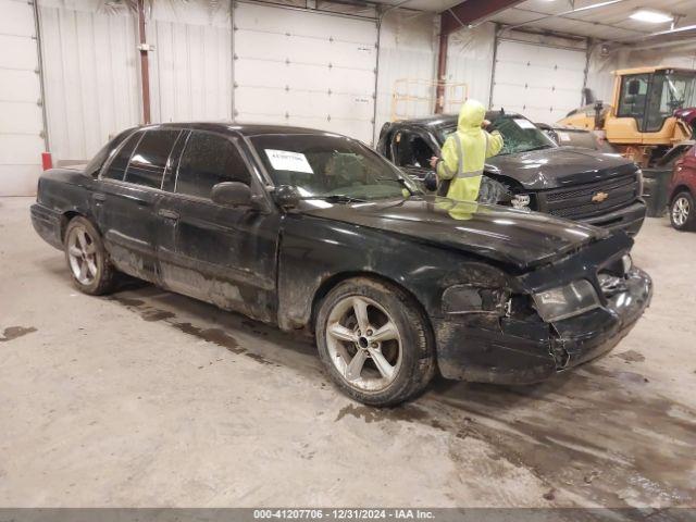 Salvage Ford Crown Victoria