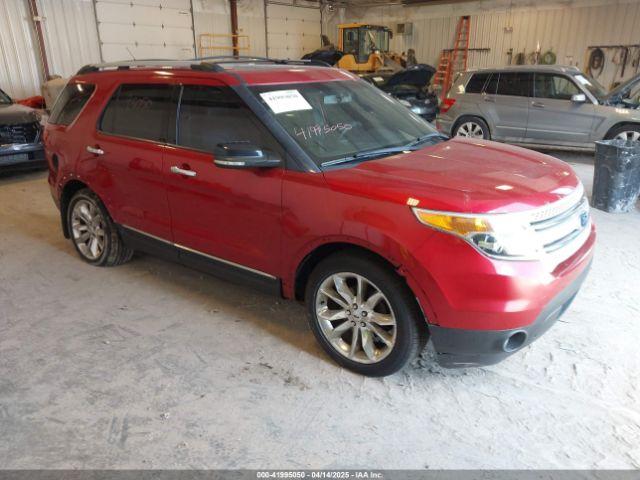  Salvage Ford Explorer