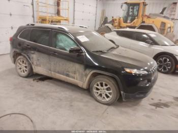  Salvage Jeep Cherokee
