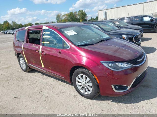  Salvage Chrysler Pacifica