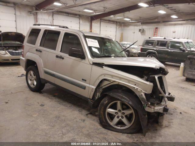  Salvage Jeep Liberty