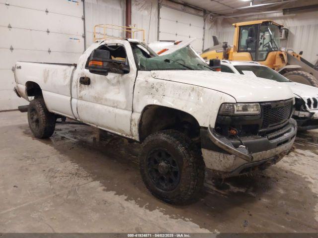  Salvage Chevrolet Silverado 3500