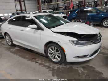  Salvage Chrysler 200