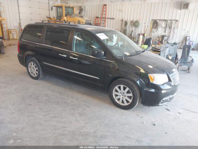  Salvage Chrysler Town & Country